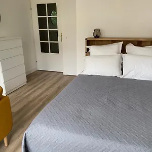 beautiful-studio-located-south-of-paris.fr-paris.fr/