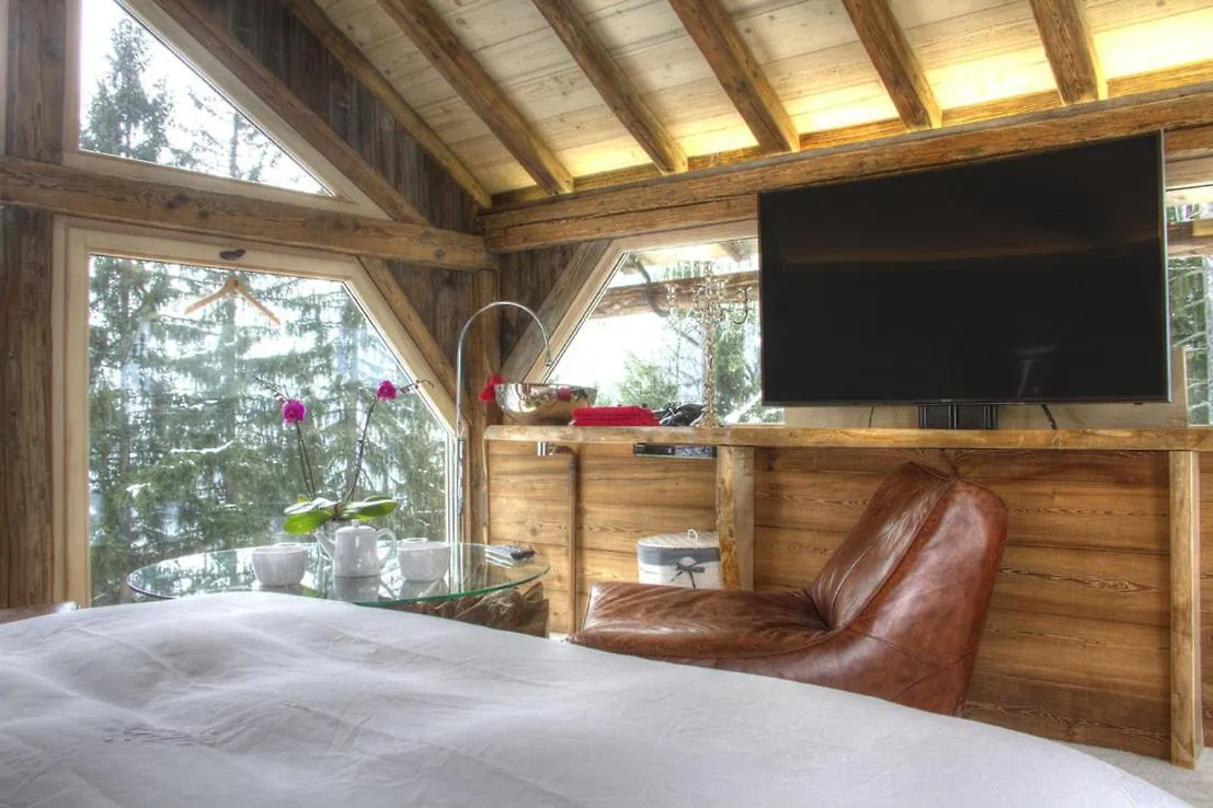 Hotel Les Chalets De Philippe Avec Jacuzzis Privatifs Chamonix