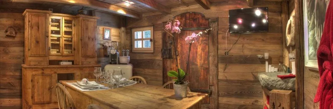 Hotel Les Chalets De Philippe Avec Jacuzzis Privatifs Chamonix France