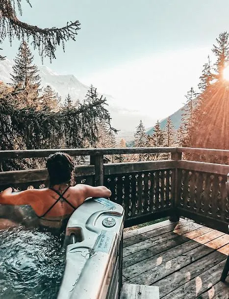 Hotel Les Chalets De Philippe Avec Jacuzzis Privatifs Chamonix